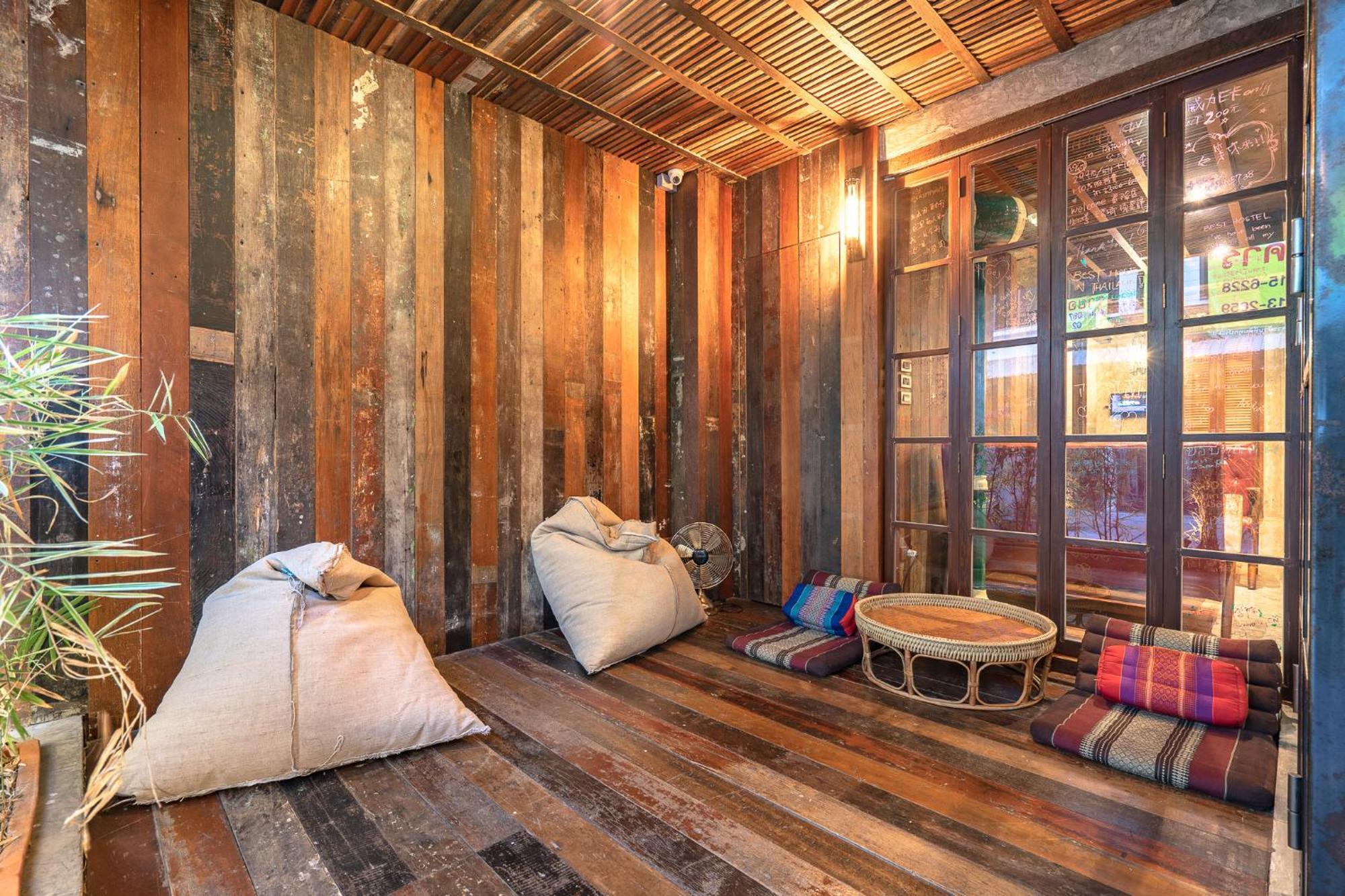 Siam Plug In Hostel Μπανγκόκ Εξωτερικό φωτογραφία