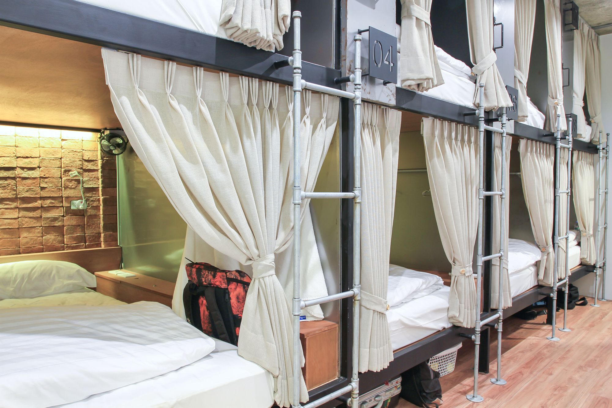 Siam Plug In Hostel Μπανγκόκ Εξωτερικό φωτογραφία
