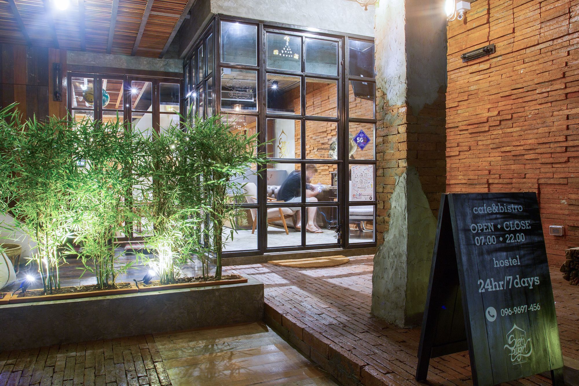 Siam Plug In Hostel Μπανγκόκ Εξωτερικό φωτογραφία